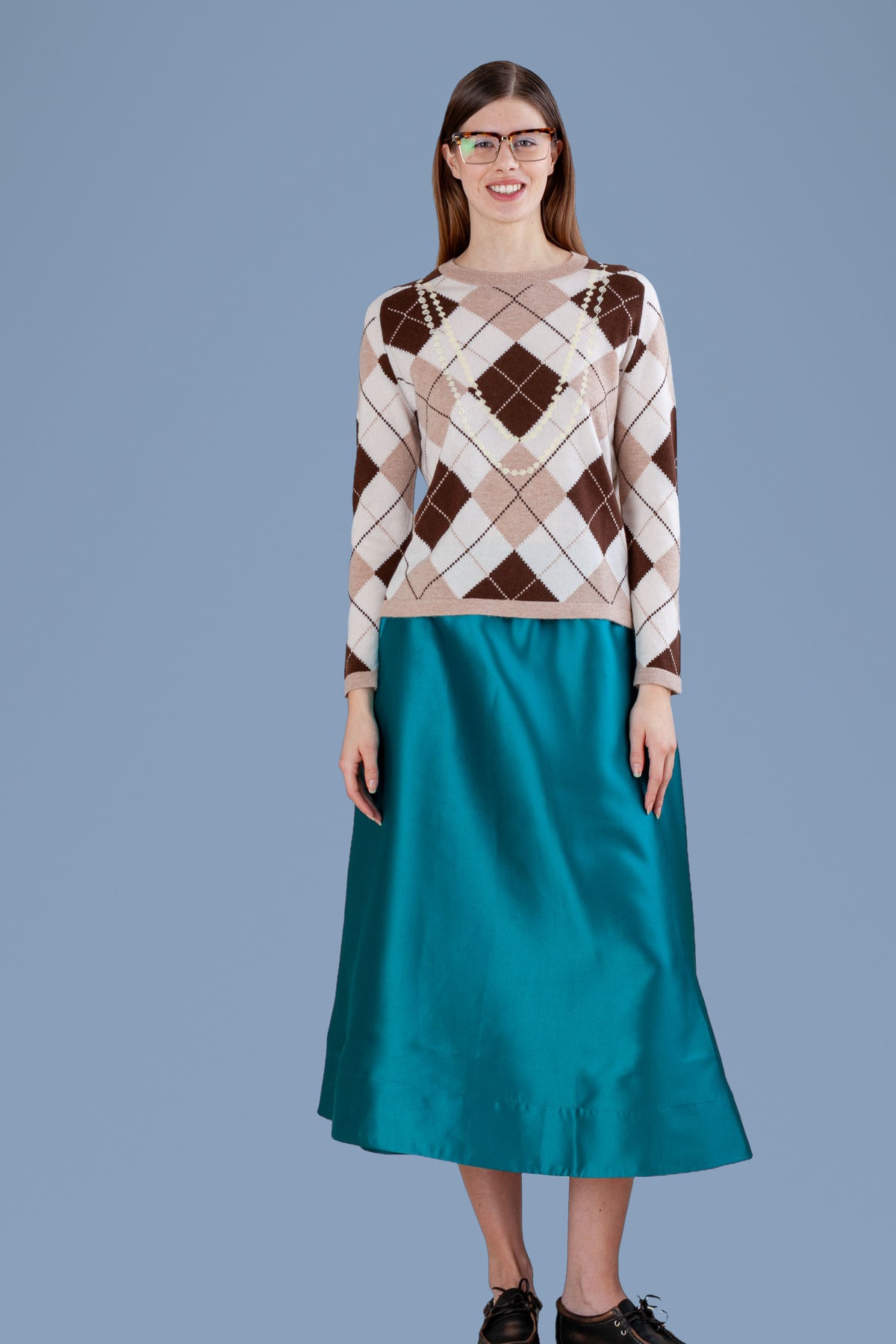 Pearl Necklace Argyle Crew · Sand, front view